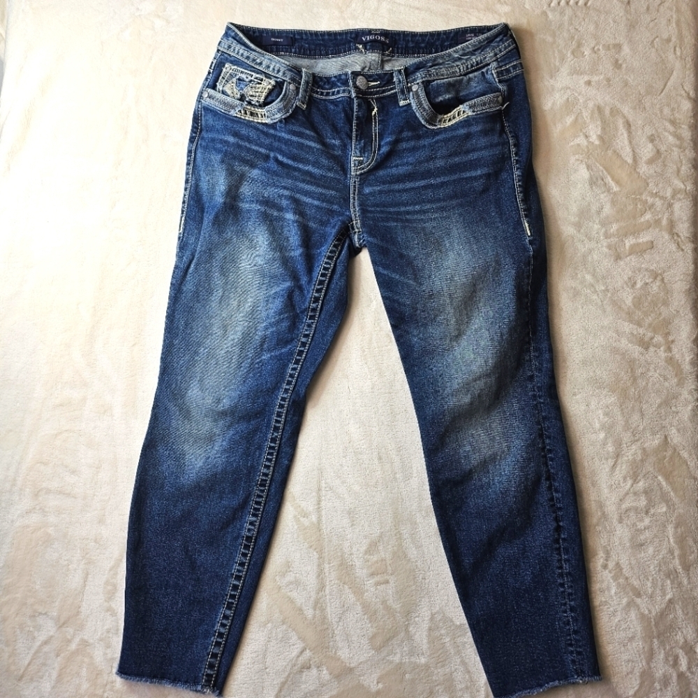 Vigoss Jeans Skinny Heritage Fit Juniors’ 11/12 27” length embellished denim